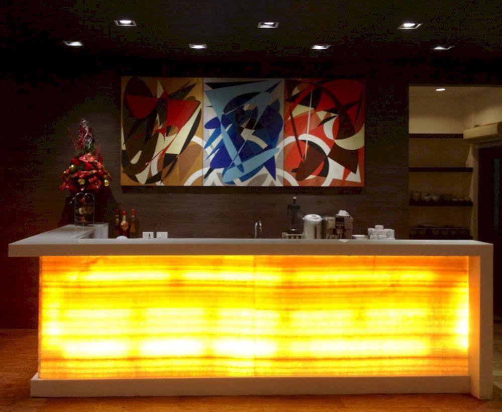 Lenox Hotel Dagupan City Экстерьер фото