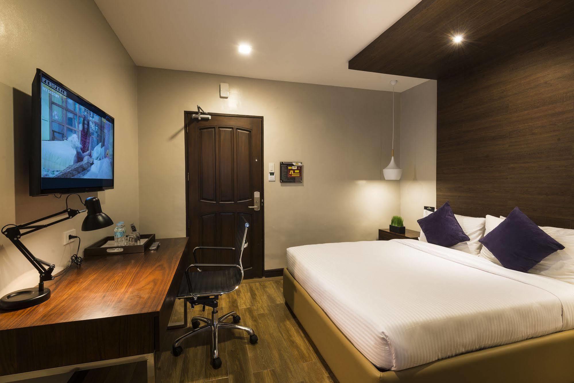 Lenox Hotel Dagupan City Экстерьер фото
